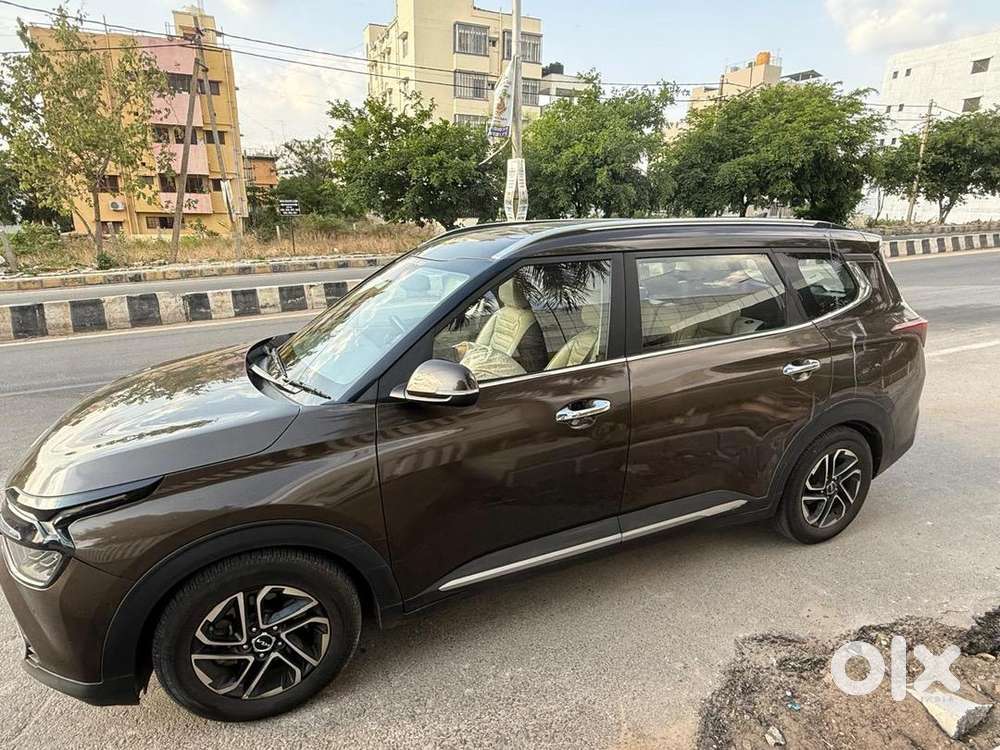 2022 Kia Carens Luxury Plus Diesel