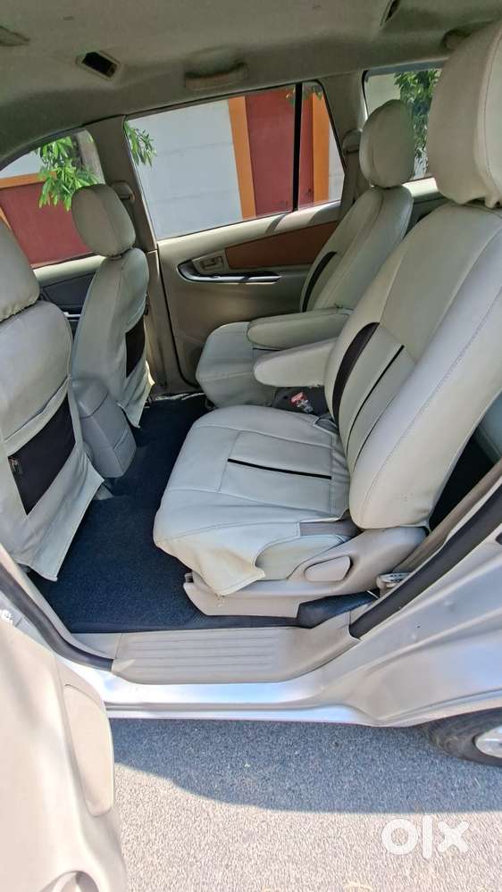 Toyota Innova 2.5 G (diesel) 7 Seater, 2009, Diesel