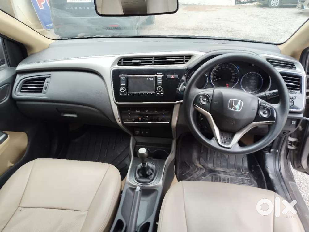 Honda City 1.5 V Mt, 2016, Petrol