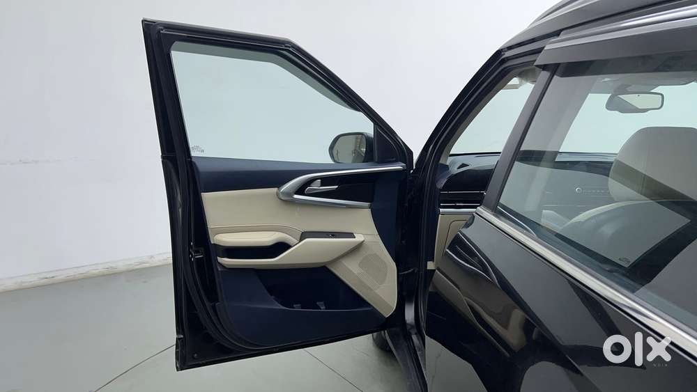 Kia Carens 1.4 Luxury 7 Str, 2022, Petrol