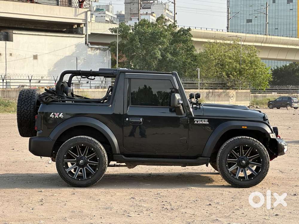 Mahindra Thar Lx 4-str Convertible At, 2021, Petrol