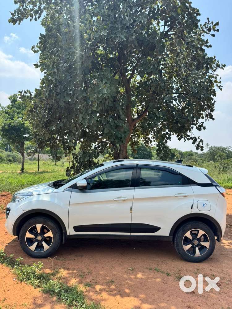 Tata Nexon Petrol 2019 Automatic , Single Hand Driven & Maintained