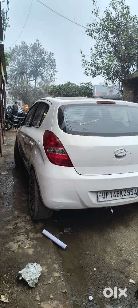 5 Sal Badhi Hui H Etawah Rto Me Register Hai 5 Sal Badhi Hui