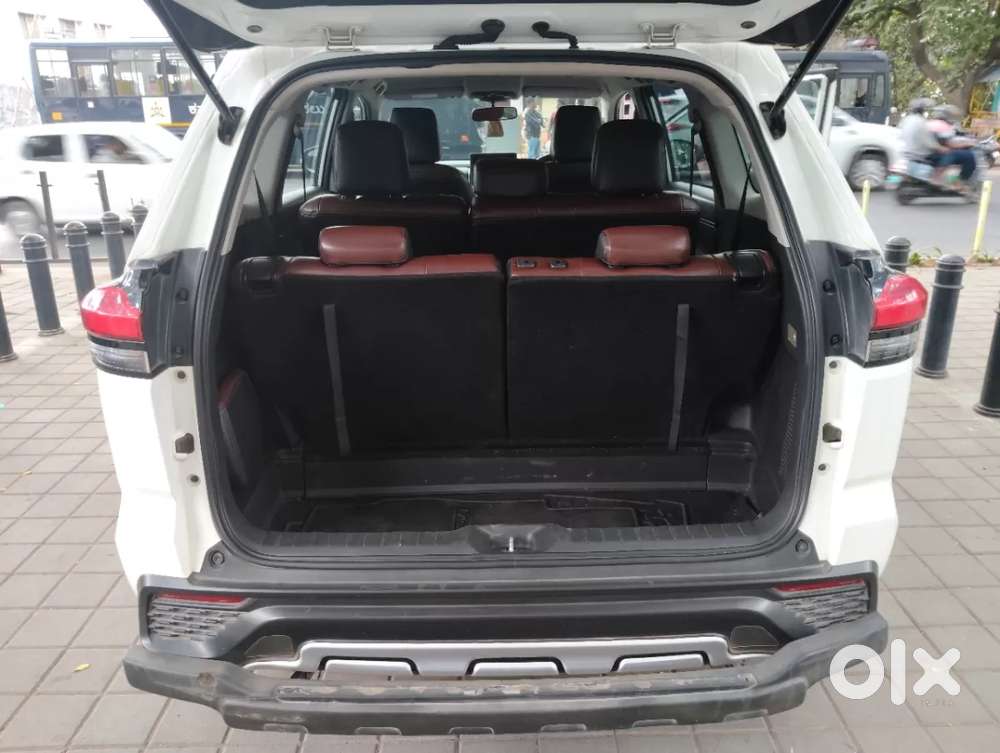 Toyota Innova Hycross 2.0 Gx 8 Str, 2023, Petrol