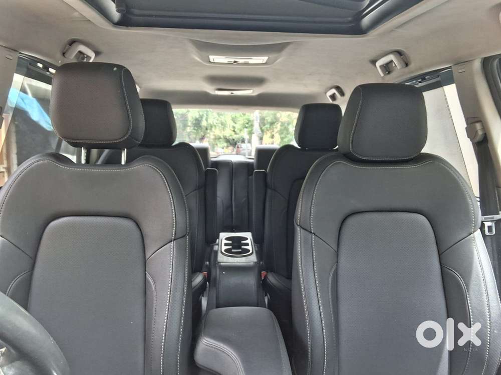 Tata Hexa 2.2 Xta 4x2 6 Str Dual Tone, 2017, Diesel