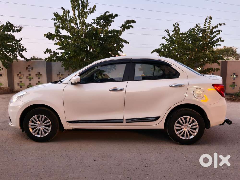 Maruti Suzuki Swift Dzire Vxi Optional, 2023, Petrol
