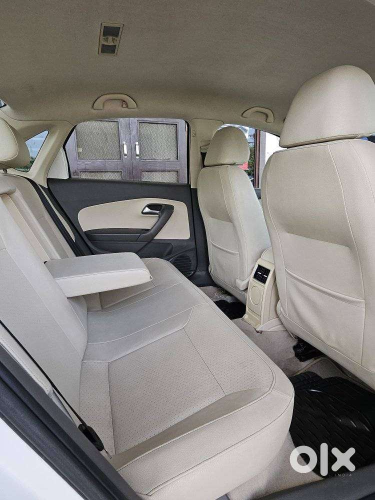 Volkswagen Vento Petrol Highline, 2013, Petrol
