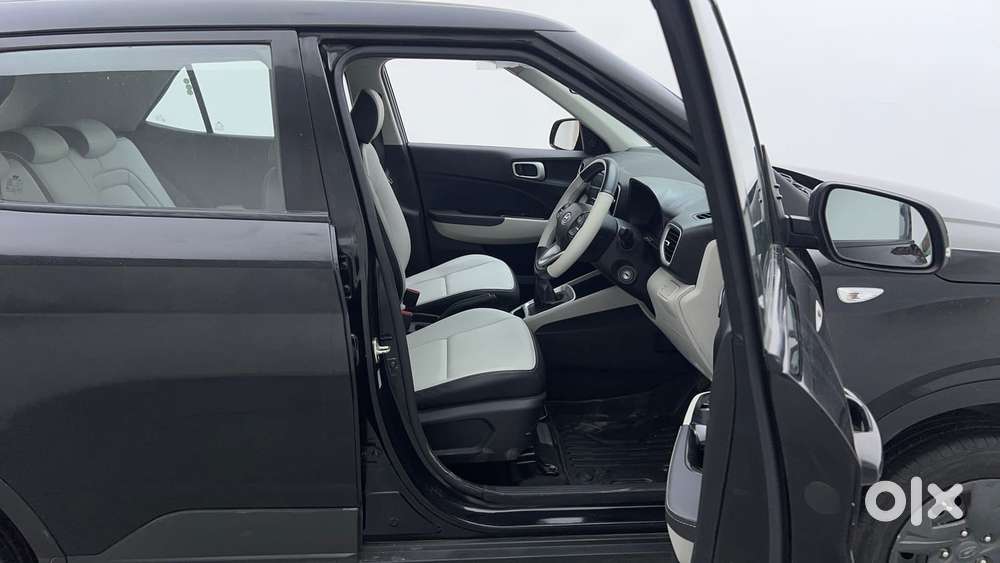 Hyundai Venue E 1.2 Petrol, 2024, Petrol