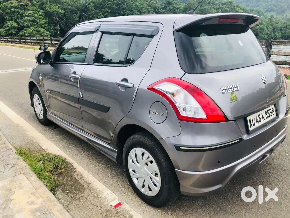 Maruti Suzuki Swift 2017 Petrol Well Maintained