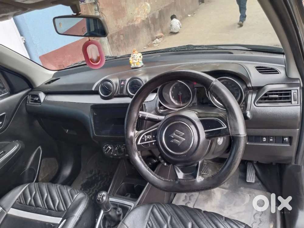 Maruti Suzuki Swift Vxi, 2022, Petrol