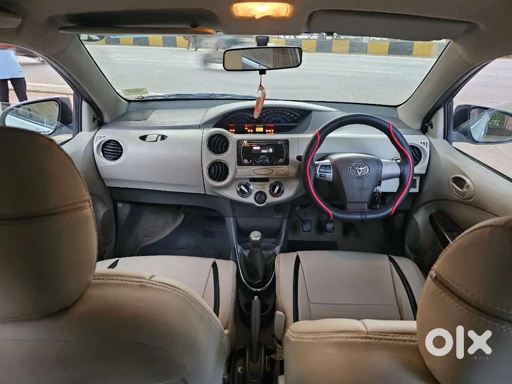 Toyota Etios Liva V Petrol  Top End Model
