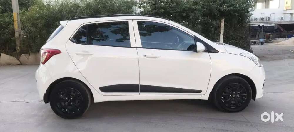 Hyundai Grand I10 Crdi Sportz 2015