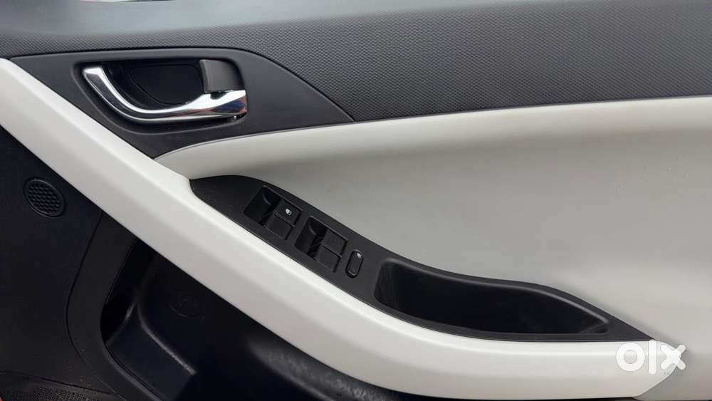 Tata Nexon Creative 1.2 Revotron Petrol 6 Mt, 2023, Petrol