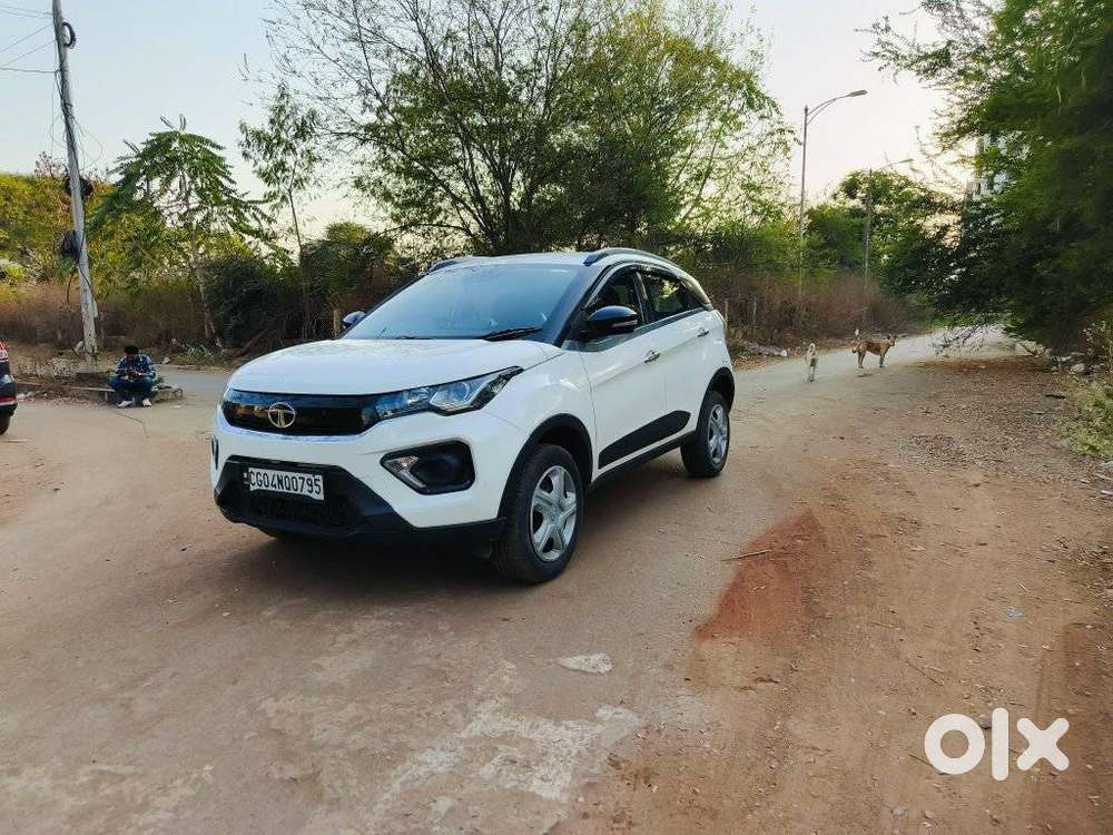 Tata Nexon, 2021, Petrol