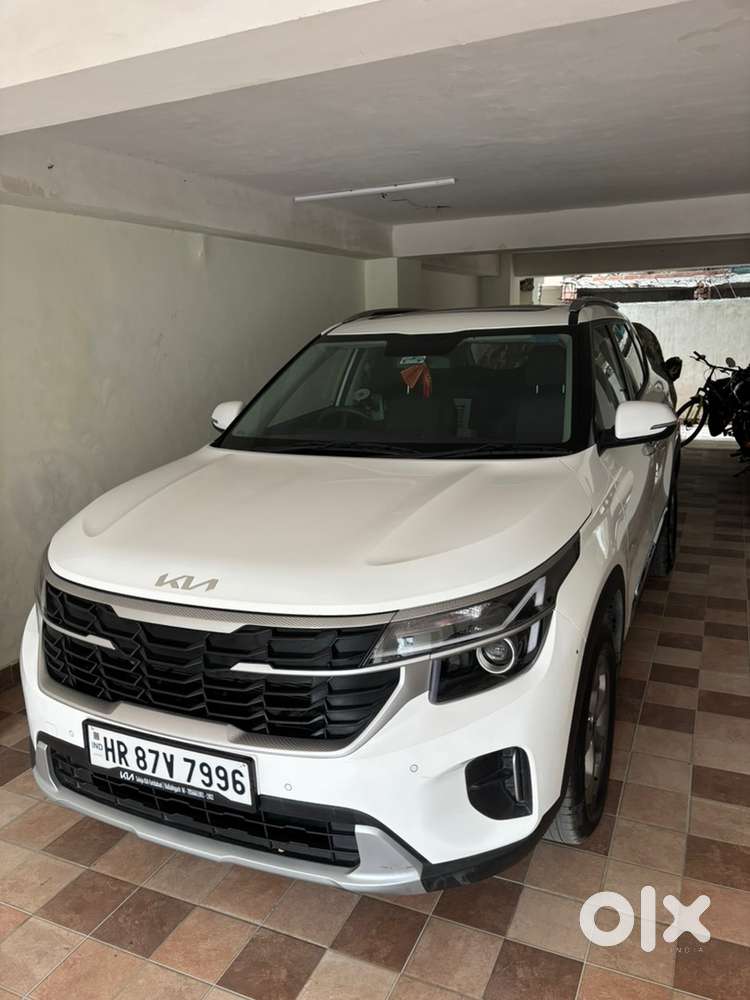10th Month Old Kia Seltos Htk Optional