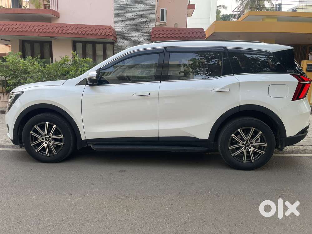 Mahindra Xuv700 2.2 Ax 7 Diesel At Str Awd, 2024, Diesel