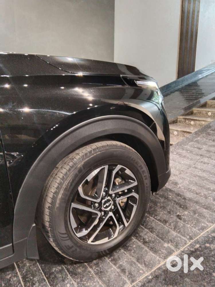 Kia Carens 1.4 Luxury Plus 6 Str, 2022, Petrol