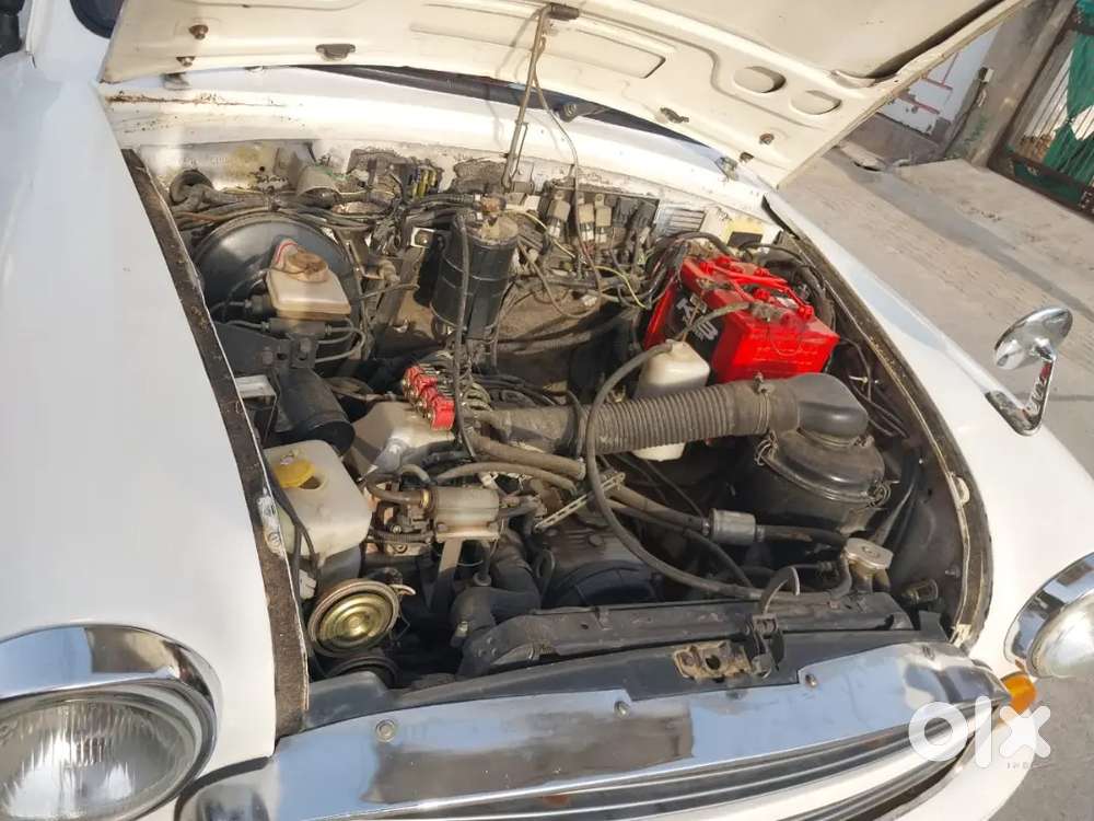 Ambassador Ambassador 2011 Petrol 71500 Km Driven