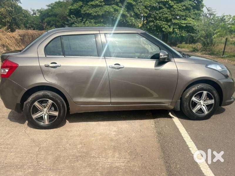 Maruti Suzuki Dzire 1.2 Vxi, 2016, Petrol