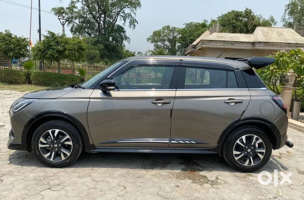 Brand New Condition Zxi+ 2025