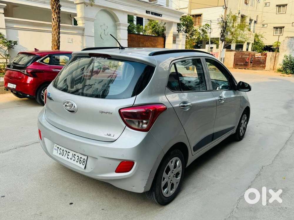 Hyundai Grand I10 2013-2016 Sportz, 2015, Petrol
