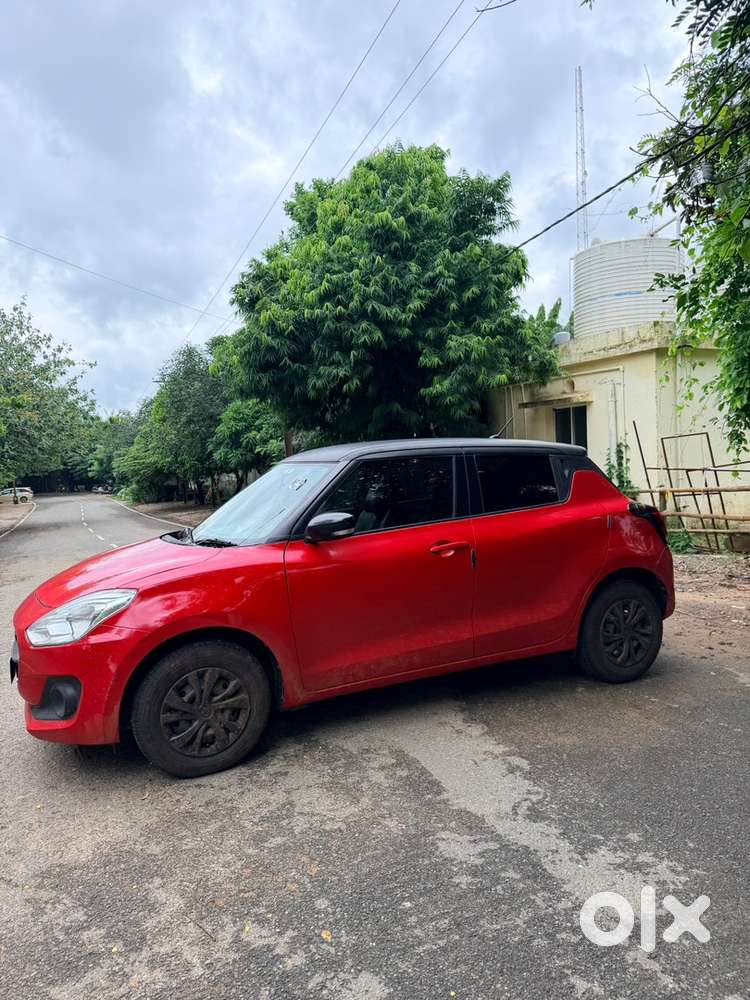 Maruti Suzuki Swift Petrol 2021