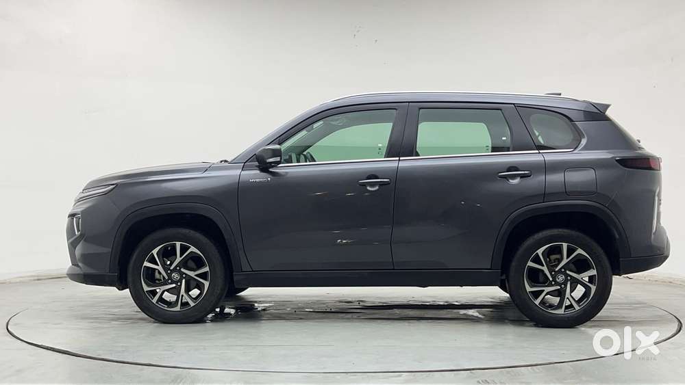 Toyota Urban Cruiser Hyryder 1.5 V Hybrid, 2025, Cng & Hybrids