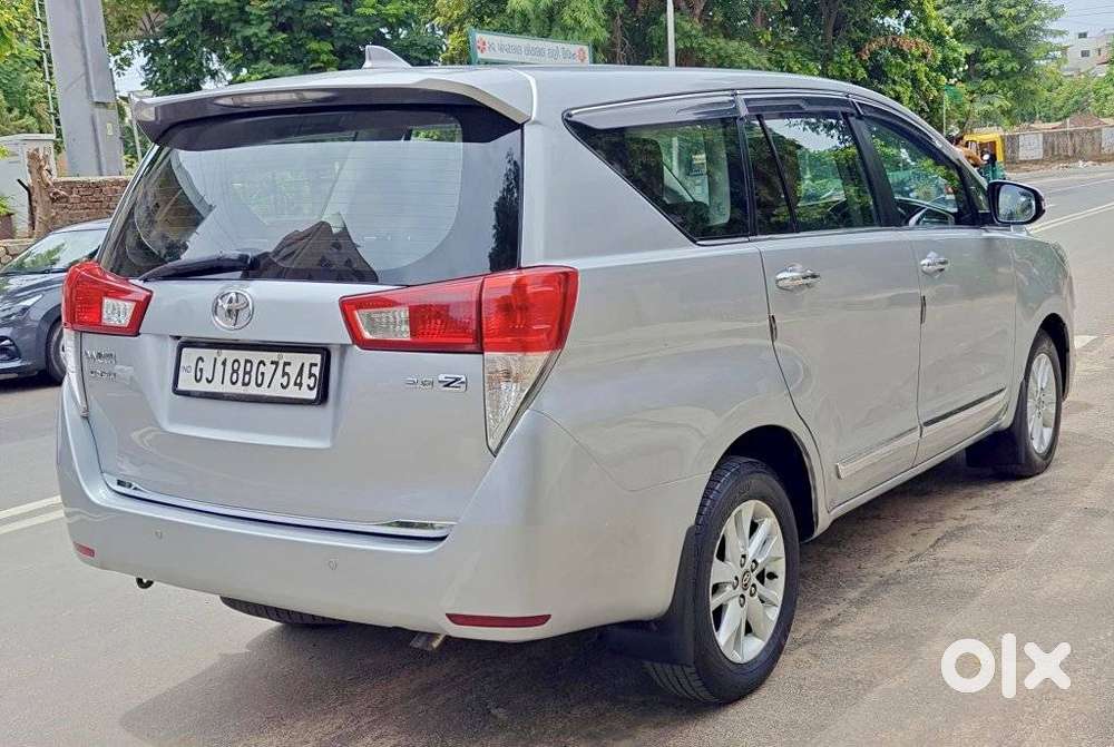 Toyota Innova Crysta 2.8 Zx At 7 Seater, 2017, Diesel
