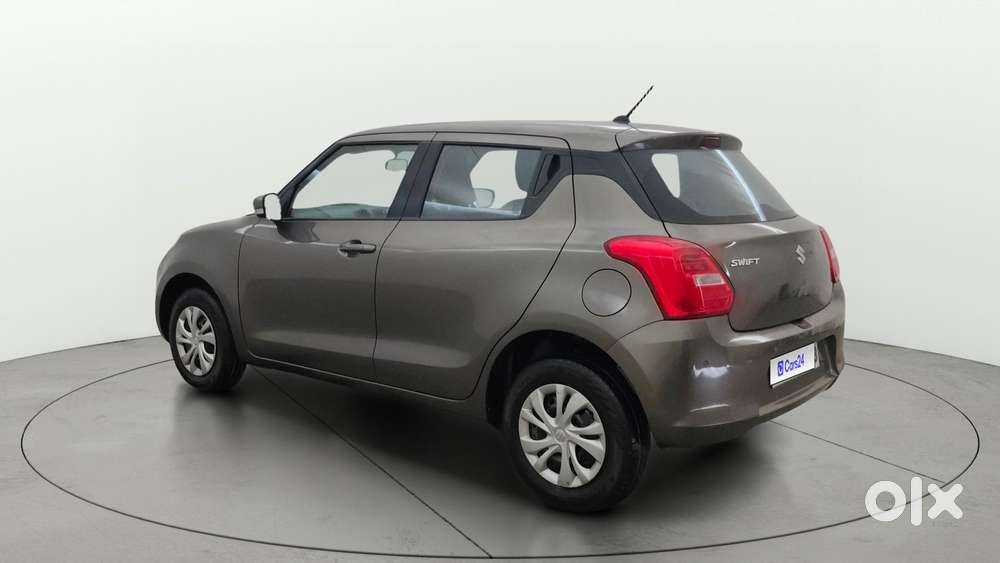 Maruti Suzuki Swift Amt Vxi, 2021, Petrol