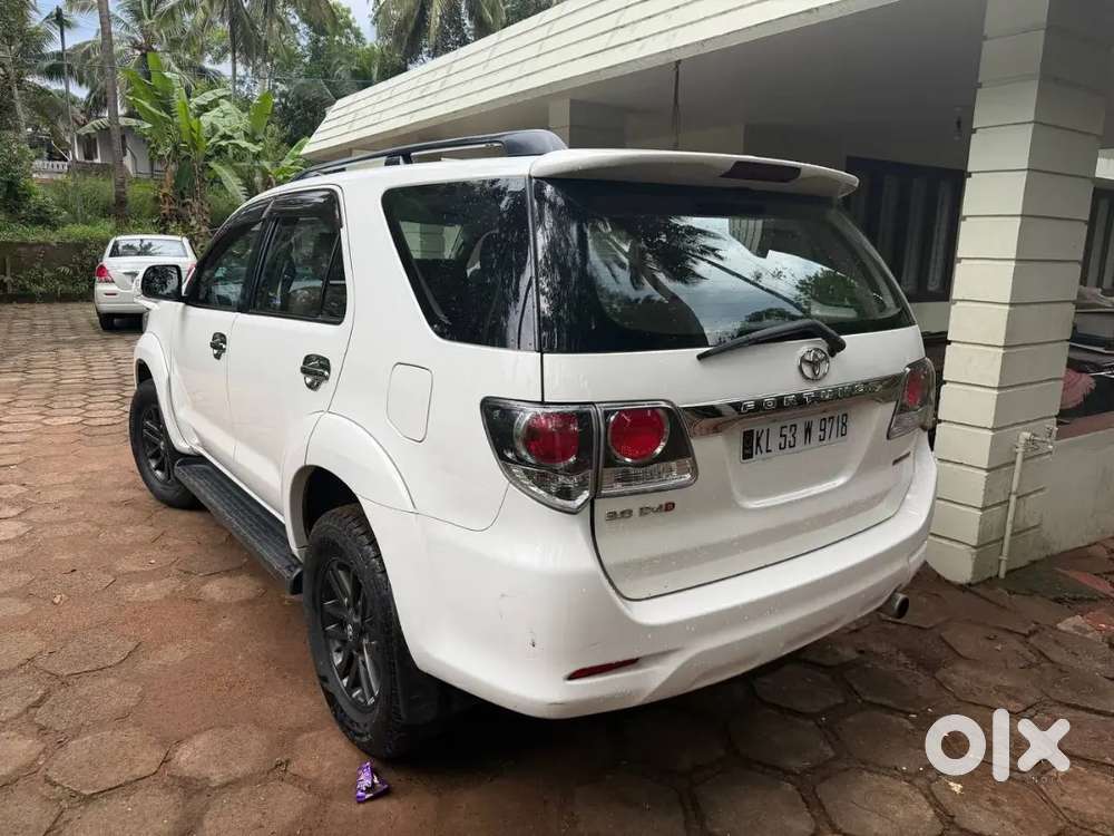 Toyota Fortuner 3.0 4x2 Automatic For Sale.
Kl-53 Registratio