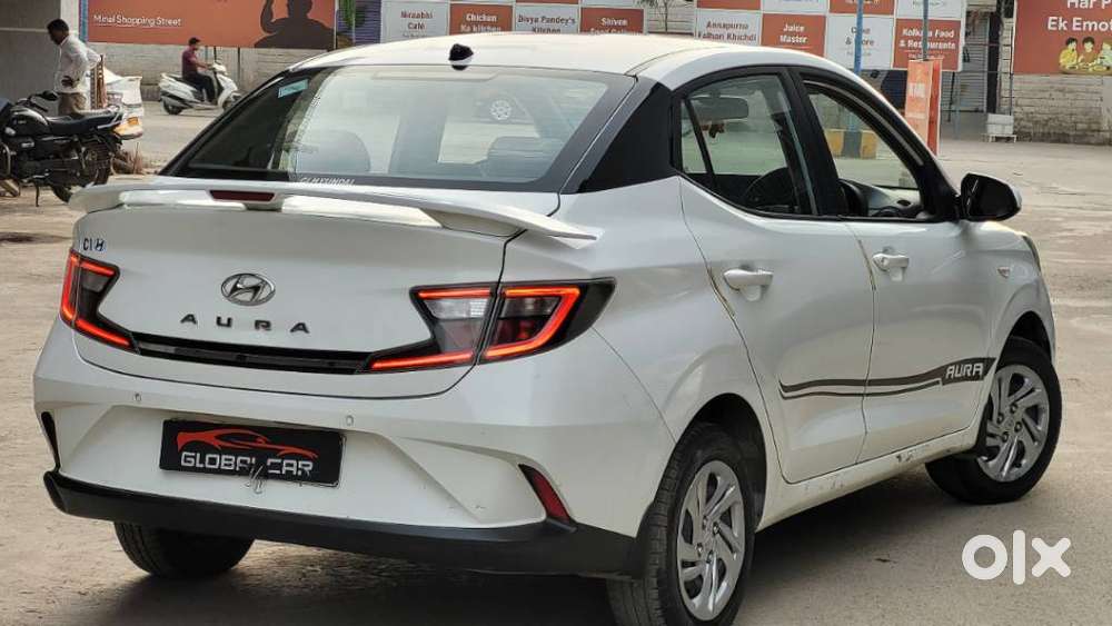 Hyundai Aura, 2022, Cng & Hybrids