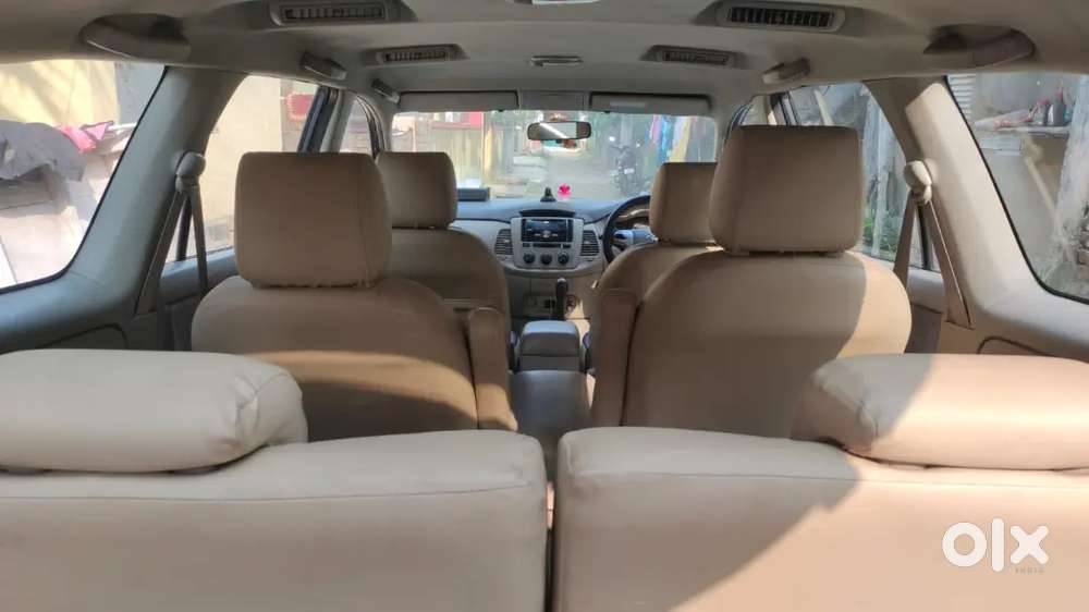 Toyota Innova 2.5 2012/11