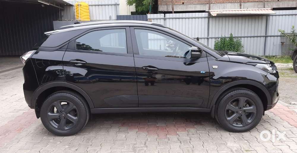 Tata Nexon Ev Xz Plus Lux Dark Edition, 2022, Electric