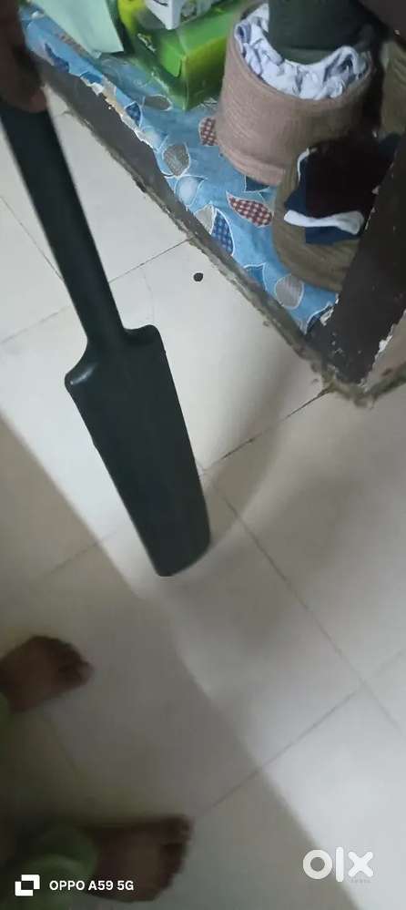 Bat plastic