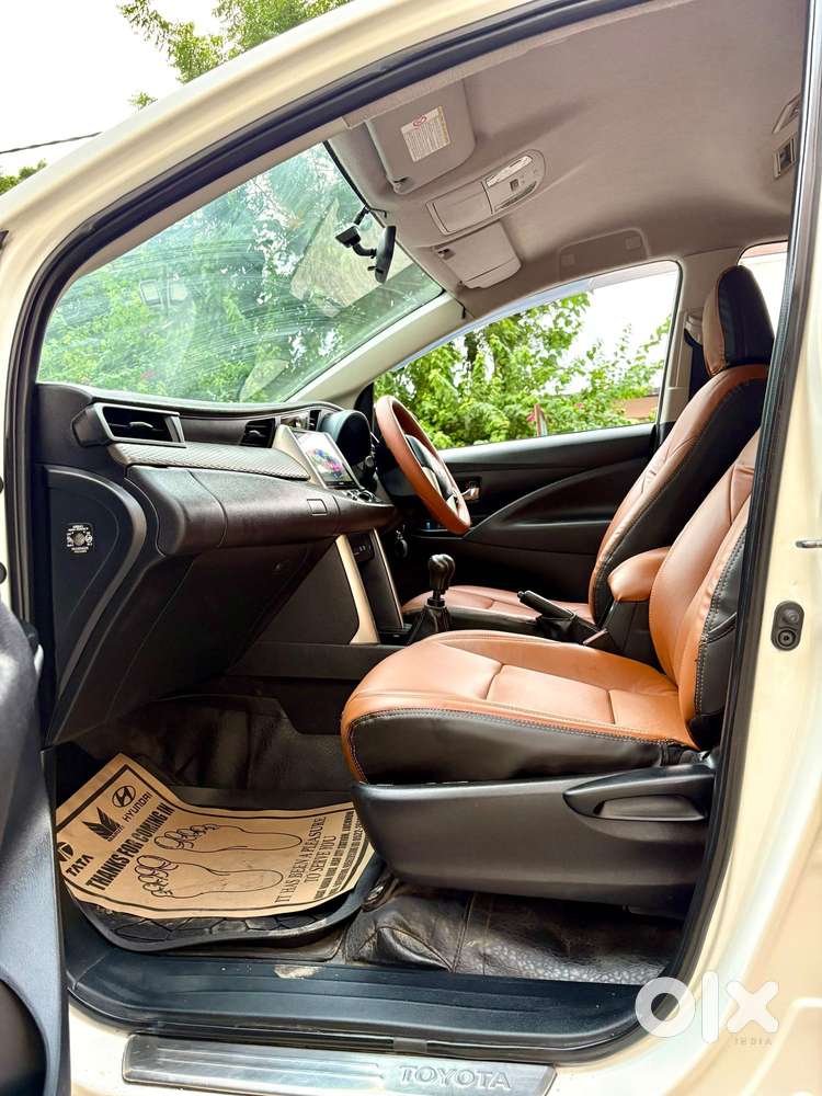 Toyota Innova Crysta 2.4 Gx Mt, 2016, Diesel