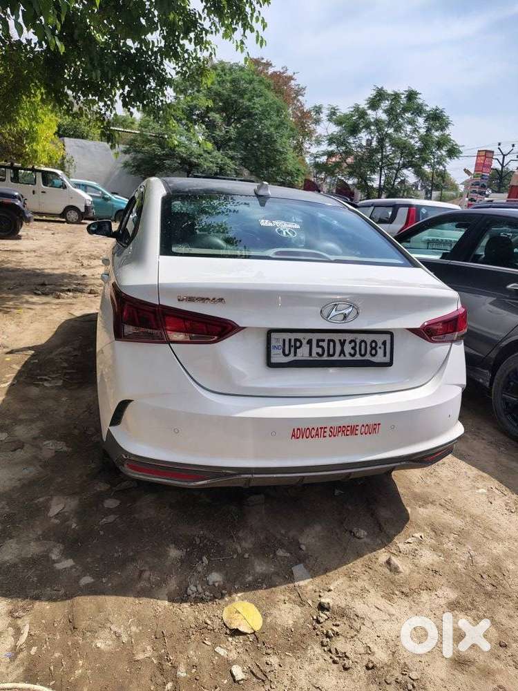Hyundai Verna 1.5 S Plus Petrol Mt, 2022, Petrol