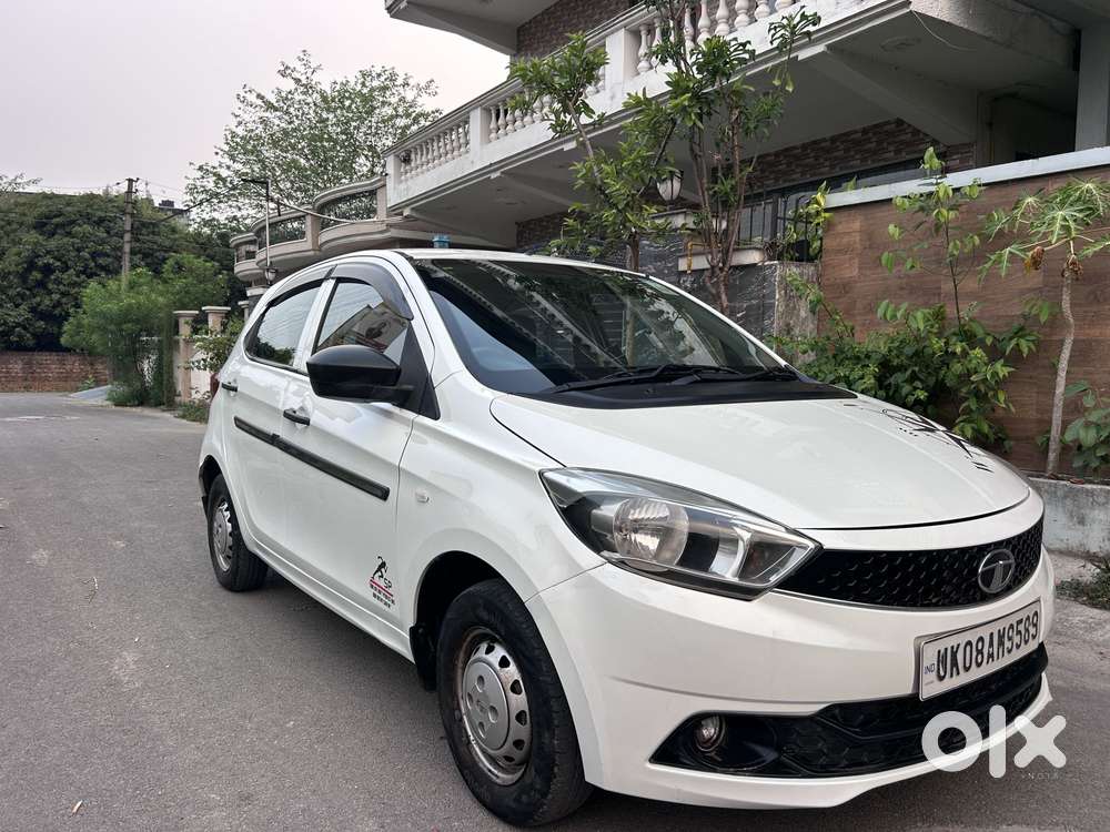 Tata Tiago 1.2 Revotron Xm, 2016, Petrol