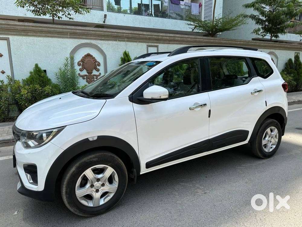 Renault Triber Rxz, 2019, Petrol