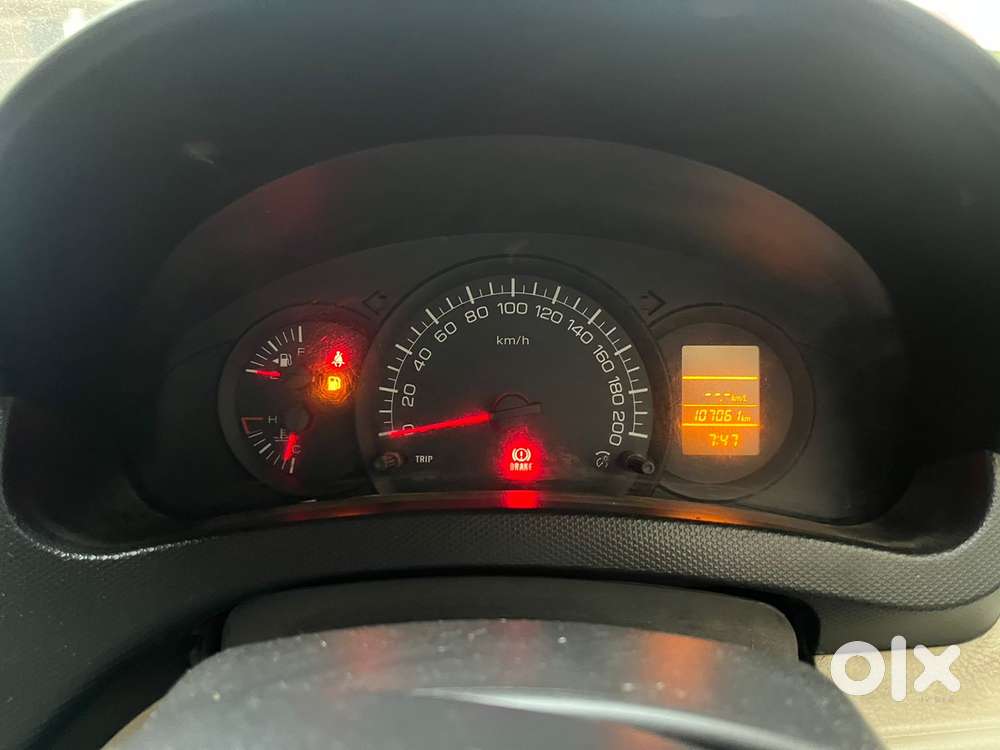 Maruti Suzuki Swift Dzire 1.2 Vxi Bsiv, 2020, Cng & Hybrids