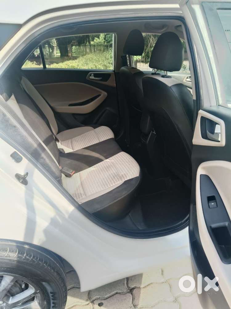 Hyundai Elite I20 Sportz Plus, 2019, Petrol