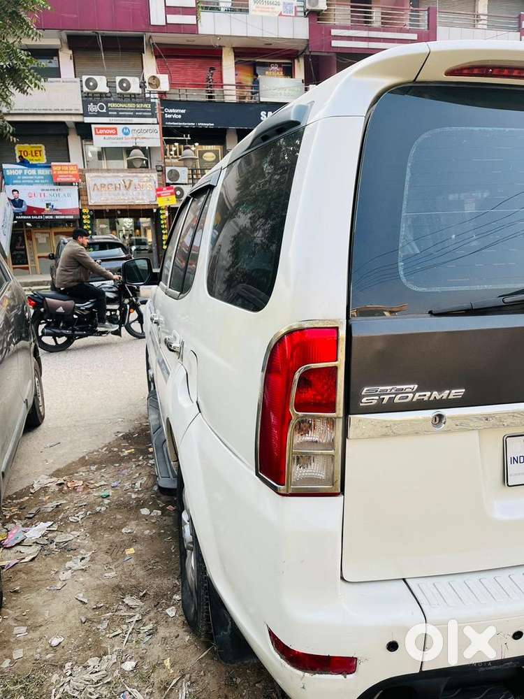 Tata Safari Storme 2017 Diesel Well Maintained