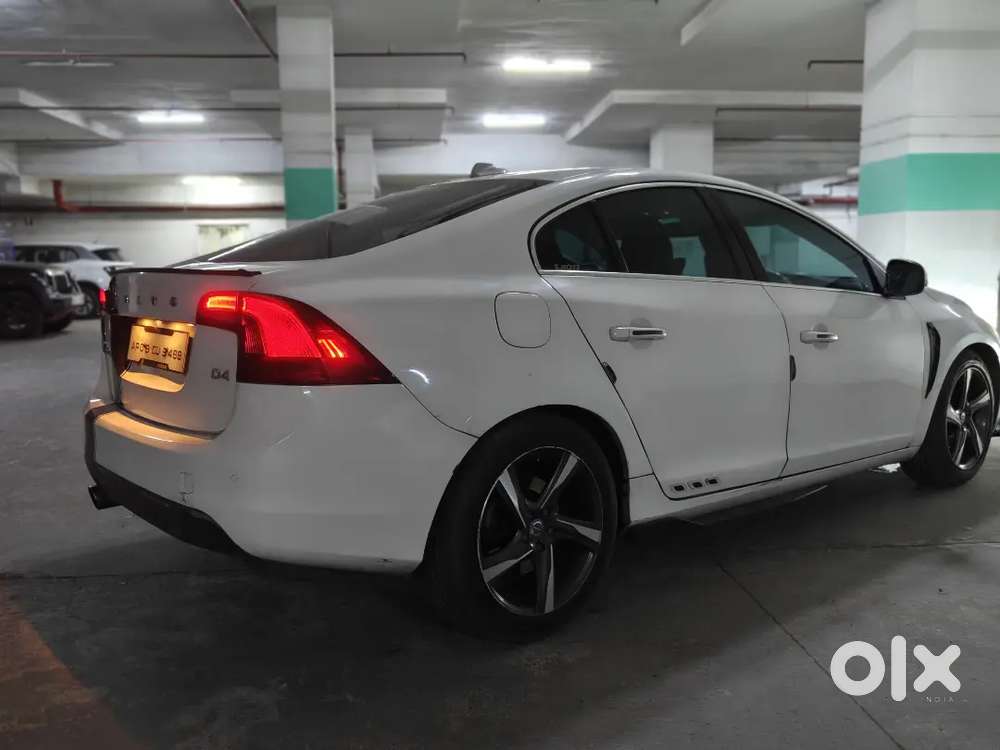 Volvo S60 2012 Diesel Well Maintained
