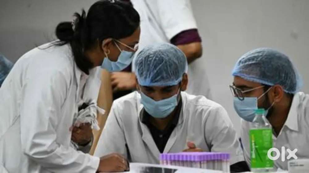 हॉस्पिटल में नौकरी के लिए तुरंत आप्लाई करें।