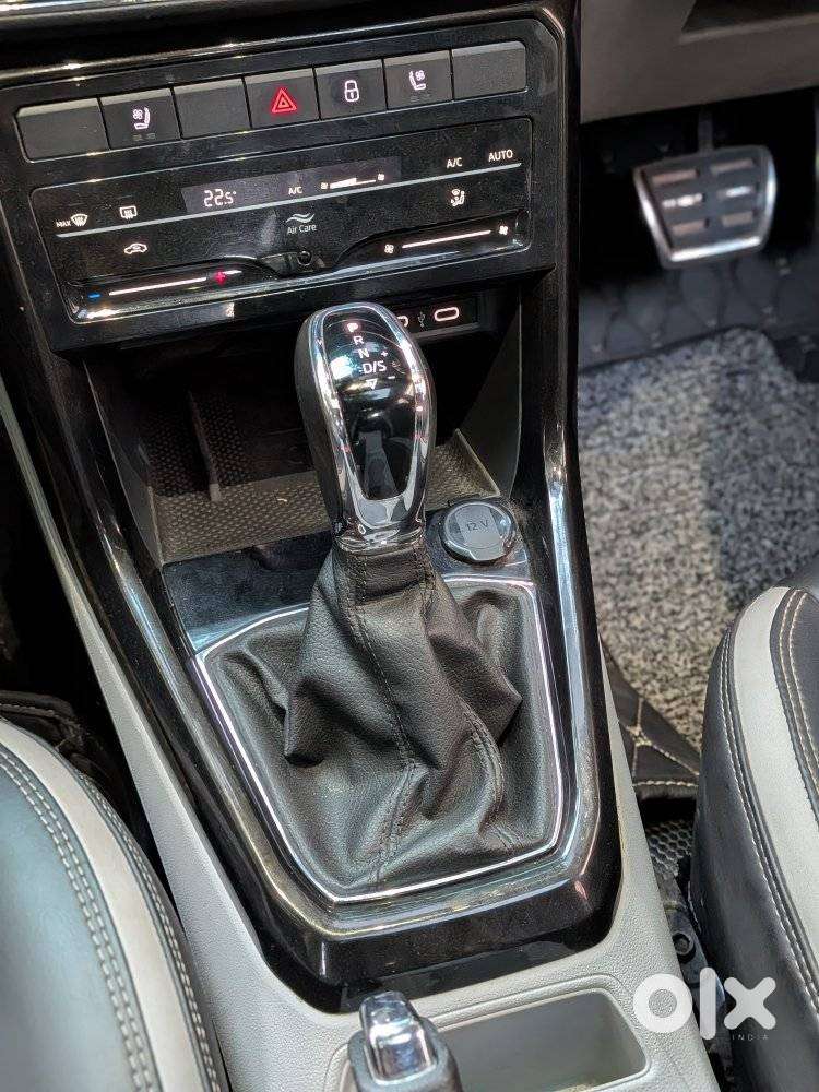 Skoda Kushaq 1.0 Tsi Style At, 2021, Petrol