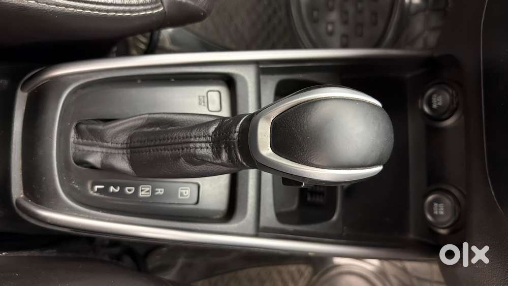 Maruti Suzuki Xl6 Alpha At, 2021, Petrol