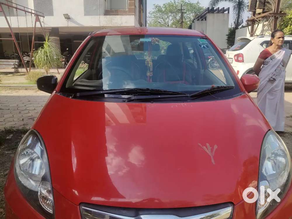 Honda Brio Petrol 2013 Well Maintained