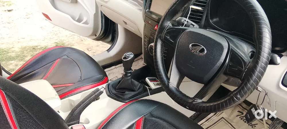 Mahindra Xuv300 /2019 / Original Car/0 Dept Insurance