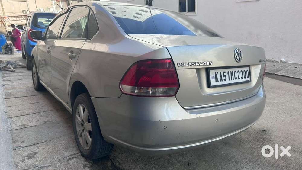 Volkswagen Vento 2012 1.6 Highline Diesel Well Maintained