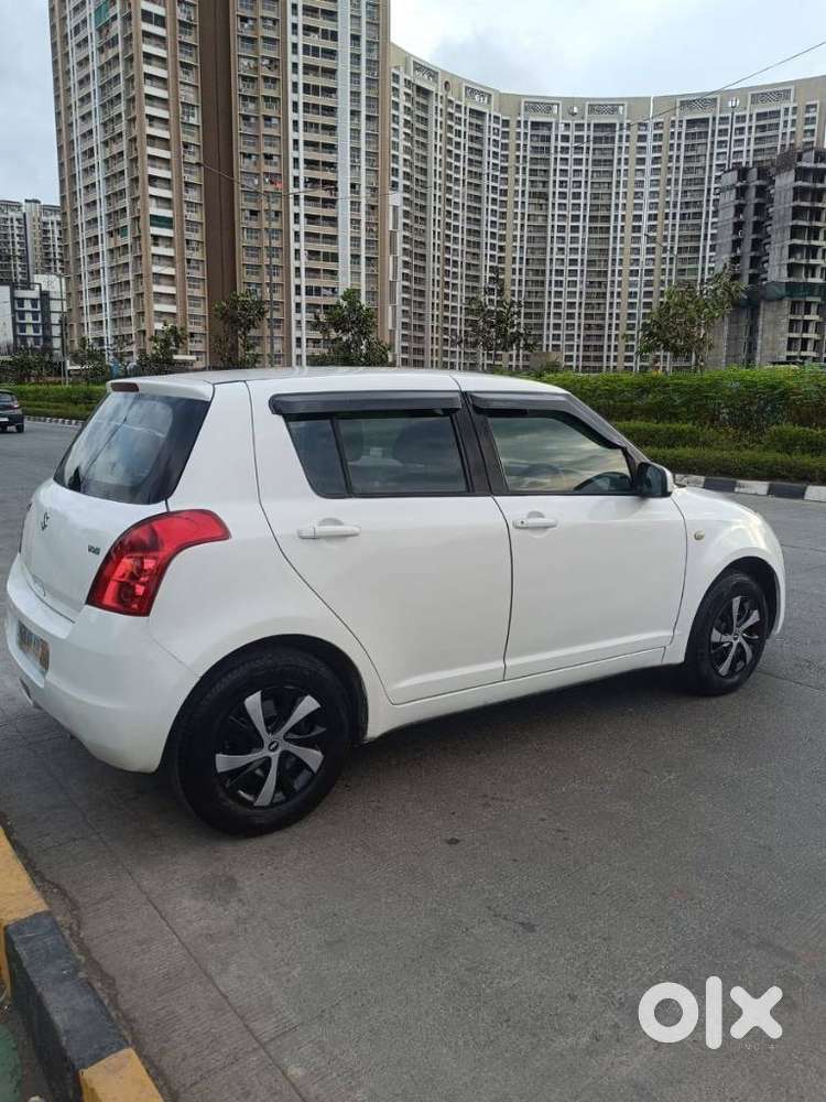 Maruti Suzuki Swift Vxi + Manual, 2009, Petrol