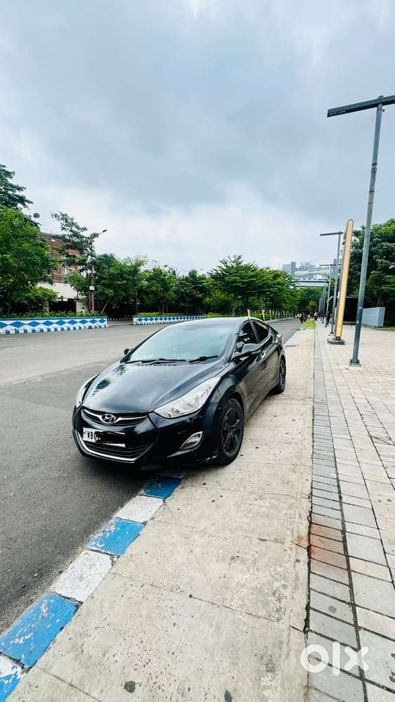 Hyundai Elantra Petrol 2013